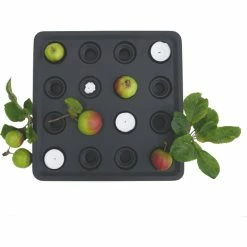 Schlussverkauf ? Born In Sweden Stumpastaken Kerzenhalter - Höhe 4 Cm - Tiefe 29,5 Cm - Länge 29,5 Cm - Black ? -Applicata-shop unnamed file 1241