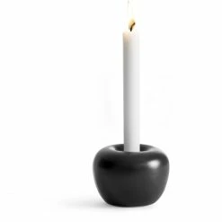 Am billigsten ? Born In Sweden Apple Kerzenhalter - Ø 10,5 Cm - Höhe 7,5 Cm - Matt Black ?