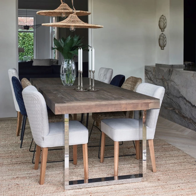 Aktion ❤️ Riviera Maison Rivièra Maison Warrington Kerzenhalter - Ø 13 Cm - Höhe 24 Cm - Silberfarben ✔️ 3 Aktion ❤️ Riviera Maison Rivièra Maison Warrington Kerzenhalter - Ø 13 Cm - Höhe 24 Cm - Silberfarben ✔️ – Bild 3