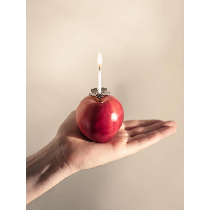 Besorgen ? Design House Stockholm Me To You Kerzenhalter - Höhe 2,9 Cm - Ø 3,2 Cm - Silberfarben ⭐ 2 Besorgen ? Design House Stockholm Me To You Kerzenhalter - Höhe 2,9 Cm - Ø 3,2 Cm - Silberfarben ⭐ – Bild 2