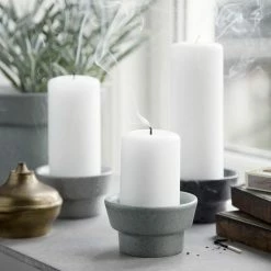 Großhandel ? Kähler Design Kähler Ombria Kerzenleuchter Für Blockkerzen - Ø 7,5 Cm - Höhe 5 Cm - Slate Grey ? -Applicata-shop unnamed file 516