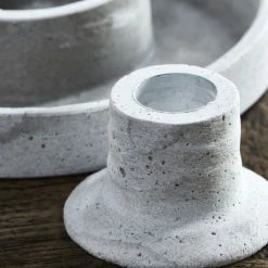 Neu ? House Doctor Daca Kerzenständer - Ø 15 Cm - Höhe 4 Cm - Grau ? -Applicata-shop unnamed file 671